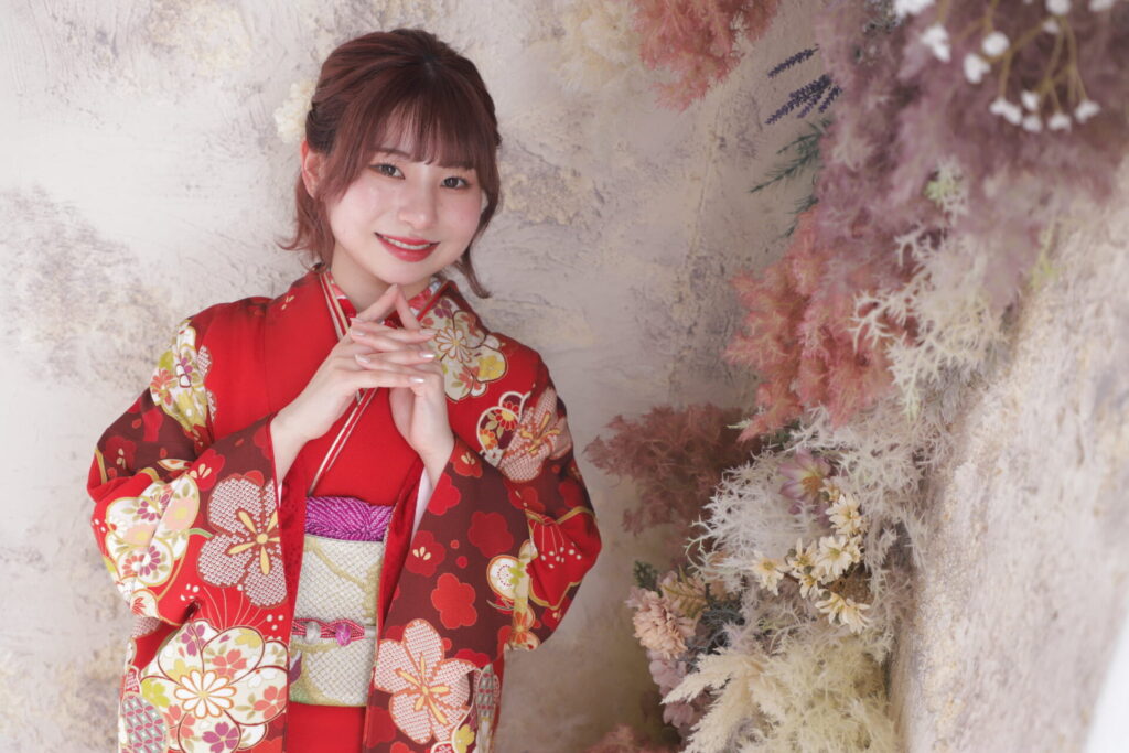 振袖レンタル(成人式)奈良市_フォトスタジオワタナベ(渡辺写真館)奈良押熊店_振袖レンタル_赤着物